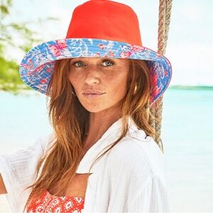 Lilly Pulitzer reversible summer hat